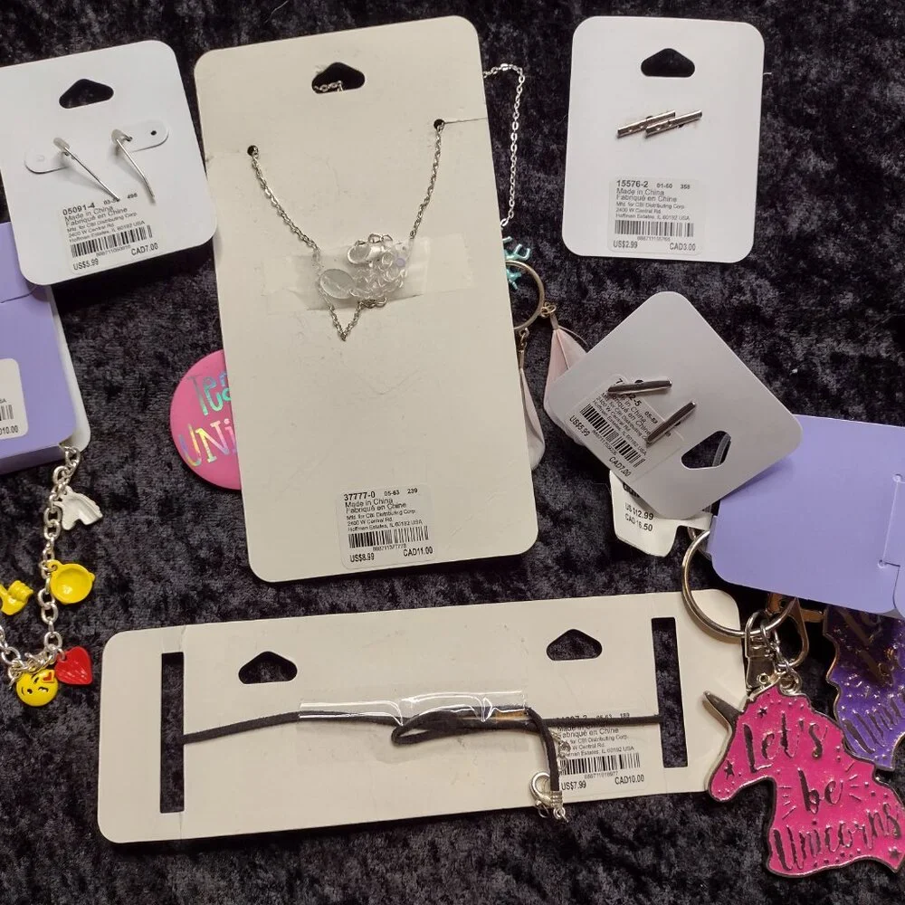 Claire's Unicorn Necklace Choker Ring Bracelet Earrings Friend Keychains & Charm
